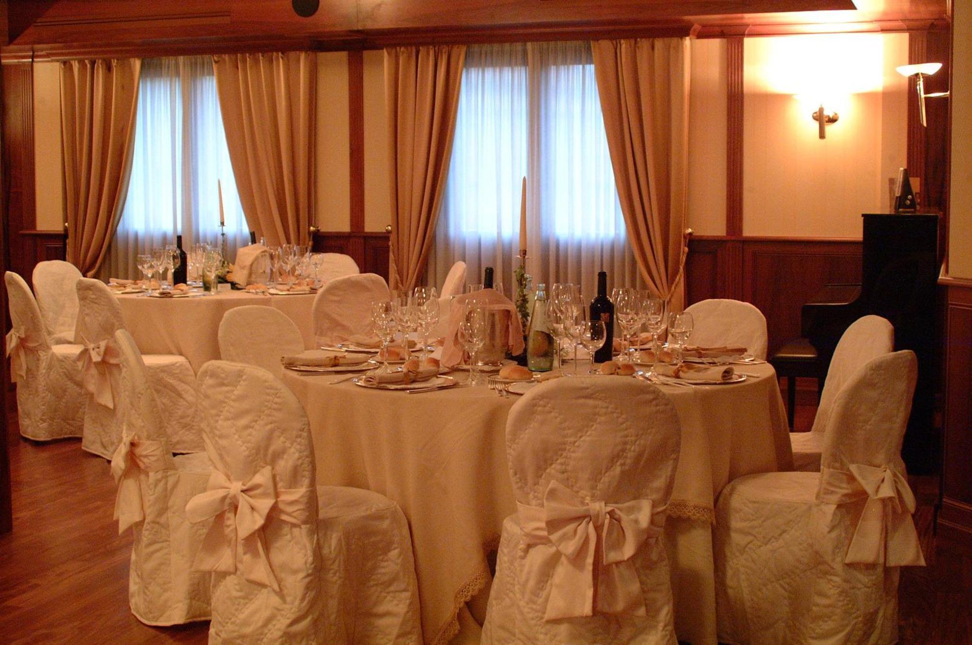 Hotel Villa Traiano Benevento Restaurant foto