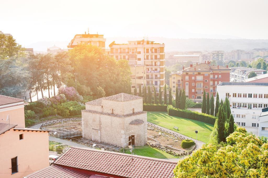 Hotel Villa Traiano Benevento Exterior foto